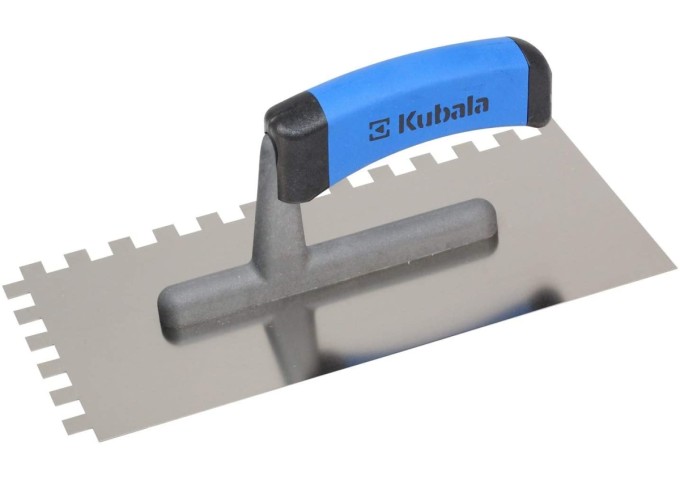 Platresse Dentelée 6x6mm en acier 270x130mm avec poignée plastique Kubala 0202 pièce