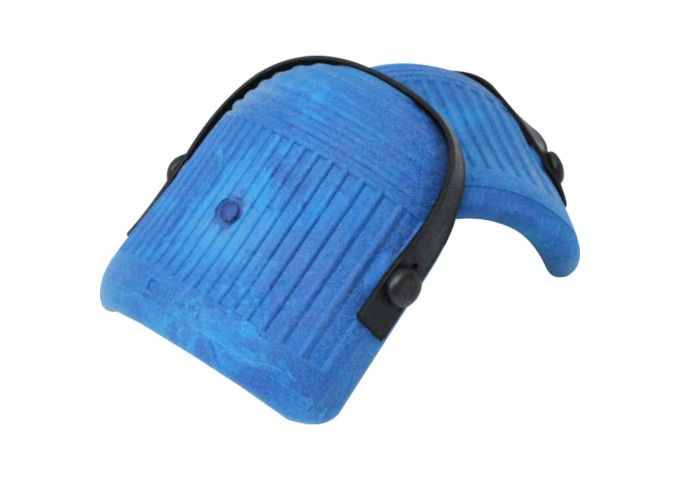 Genouillère mousse plastique bleue Kubala 1646 par paire