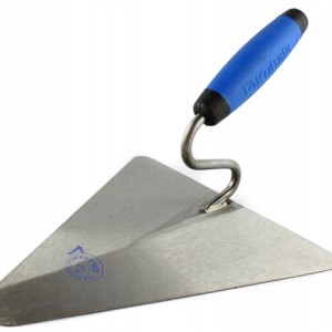 Truelle pour maçon triangulaire 220x215mm en acier avec poignée en résine G-6 Kubala 0802/ pièce
