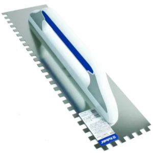 Platresse Dentelée 10x10mm en acier 480x130mm avec poignée plastique G-12 Kubala 0254/ pièce